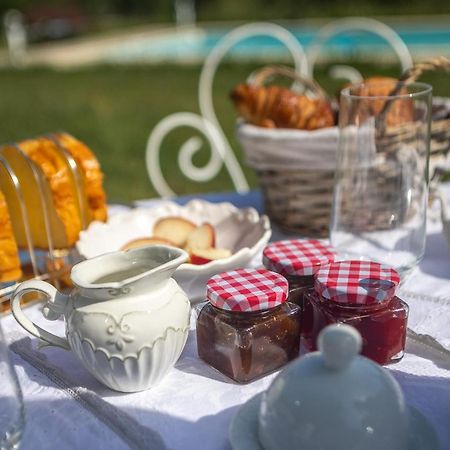 Manoir Le Coutureau Maisons D'Hotes Rouffignac-de-Sigoules Eksteriør billede